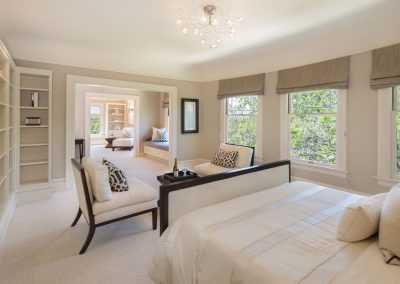 beautiful white bedroom